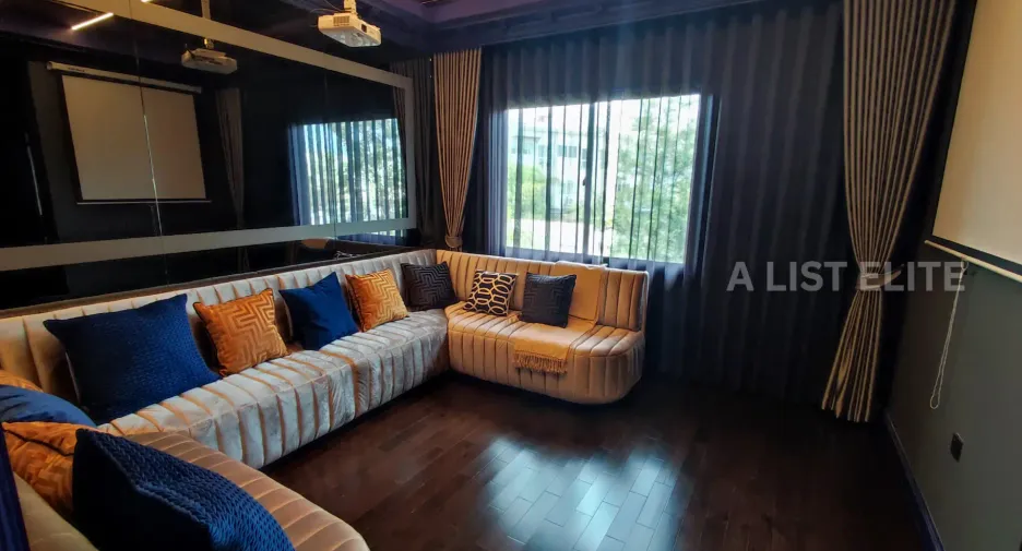 ขาย 5 ห้องนอน บ้านเดี่ยว ใน คันนายาว, กรุงเทพฯ