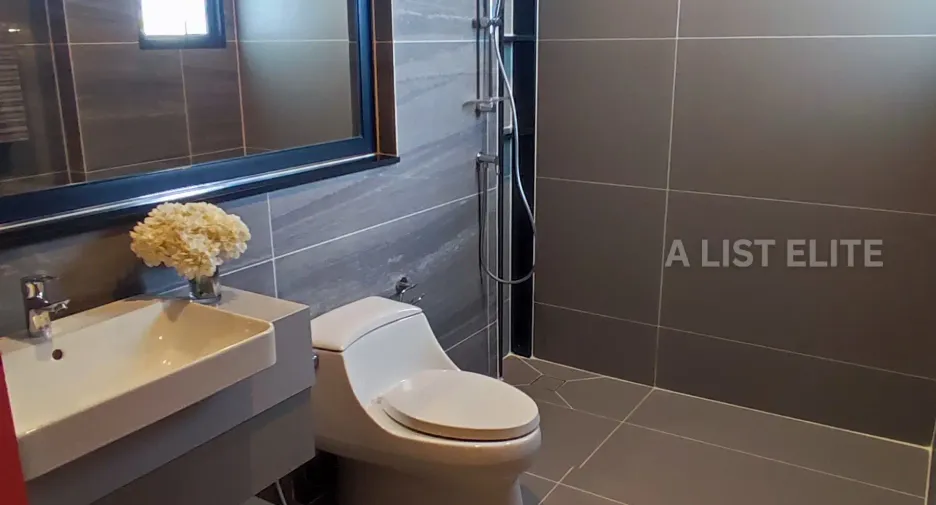 ขาย 4 ห้องนอน บ้านเดี่ยว ใน คันนายาว, กรุงเทพฯ