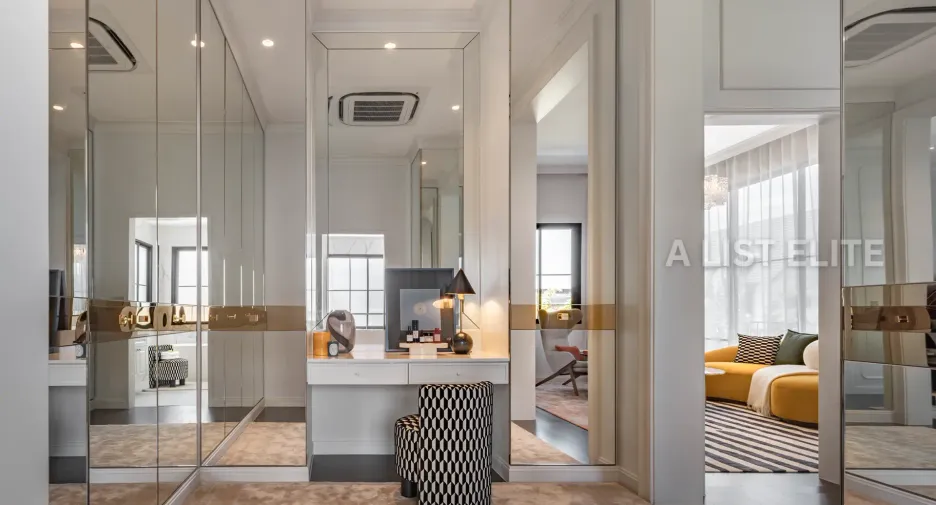 Casa en venta de 4 habitaciones en Bang Khen, Bangkok