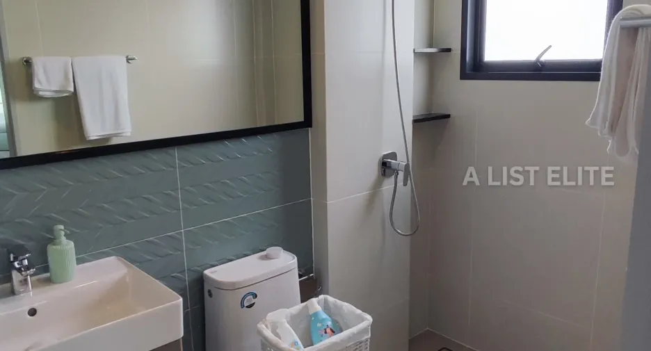 Haus zum Kauf mit 4 Zimmer in Bang Phli, Samut Prakan