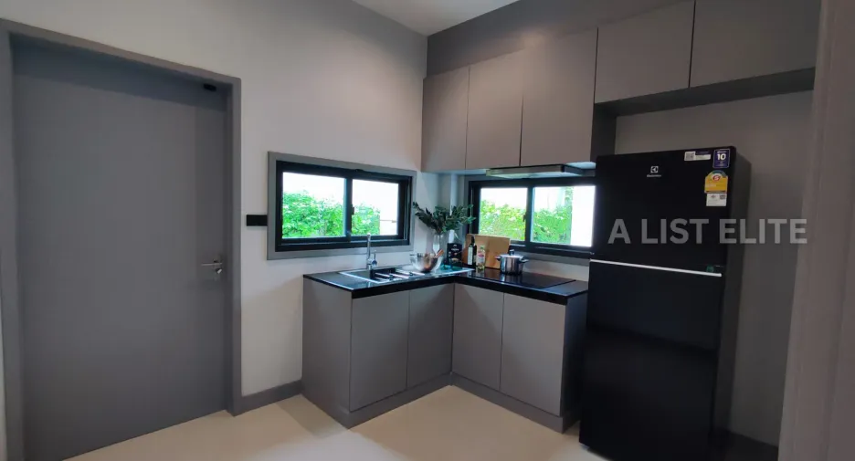Haus zum Kauf mit 4 Zimmer in Bang Phli, Samut Prakan