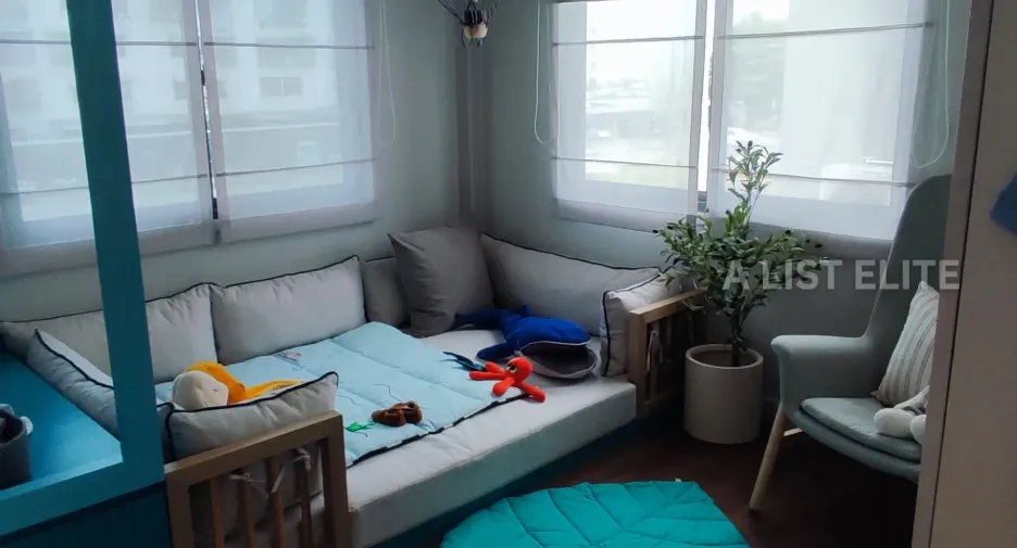 Haus zum Kauf mit 4 Zimmer in Bang Phli, Samut Prakan
