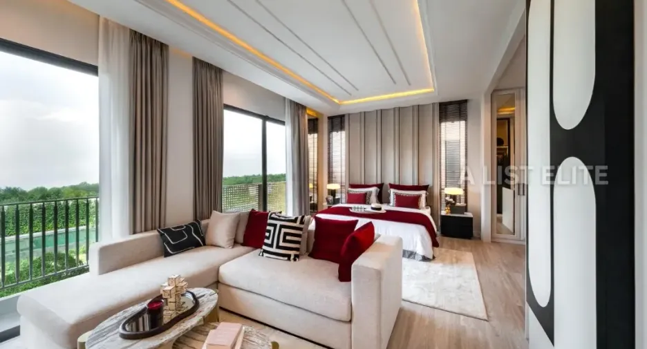 For sale 4 bedrooms house in Bang Na, Bangkok