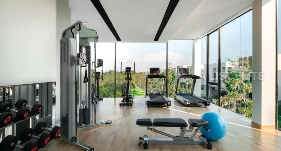 For sale 4 bedrooms house in Bang Na, Bangkok