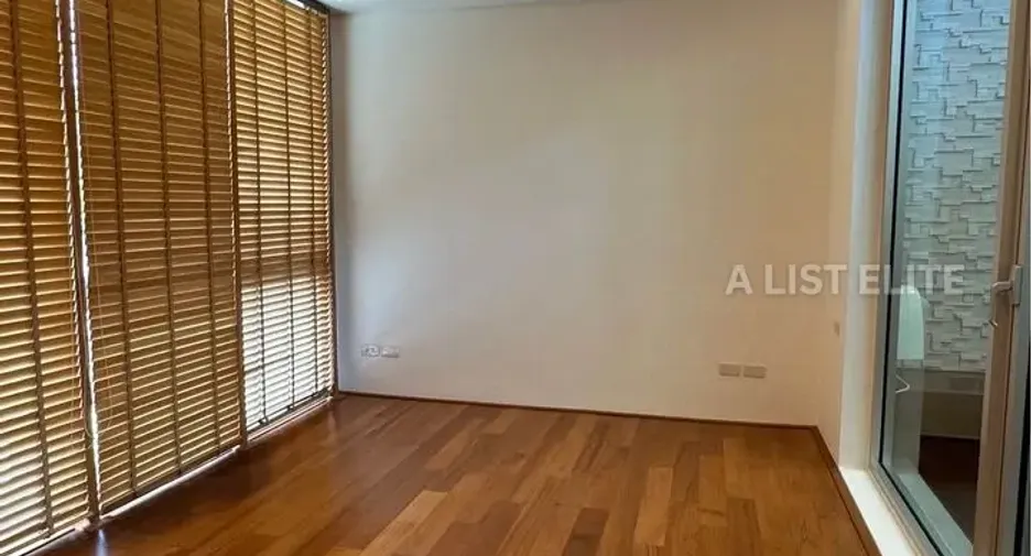 Wohnung zum Kauf mit 4 Zimmer in Yan Nawa, Bangkok