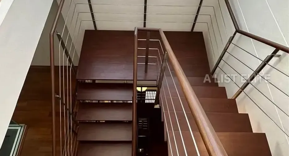 Wohnung zum Kauf mit 4 Zimmer in Yan Nawa, Bangkok