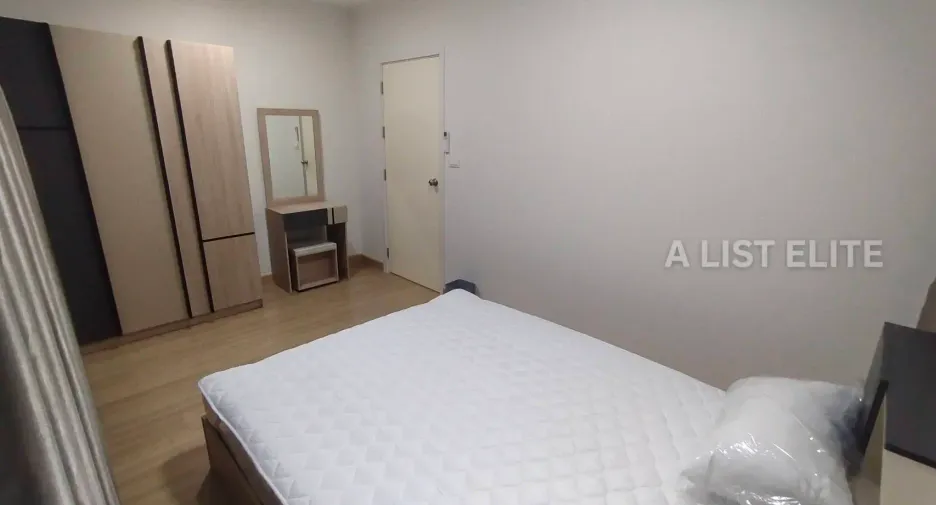 For rent 3 bedrooms house in Mueang Nonthaburi, Nonthaburi