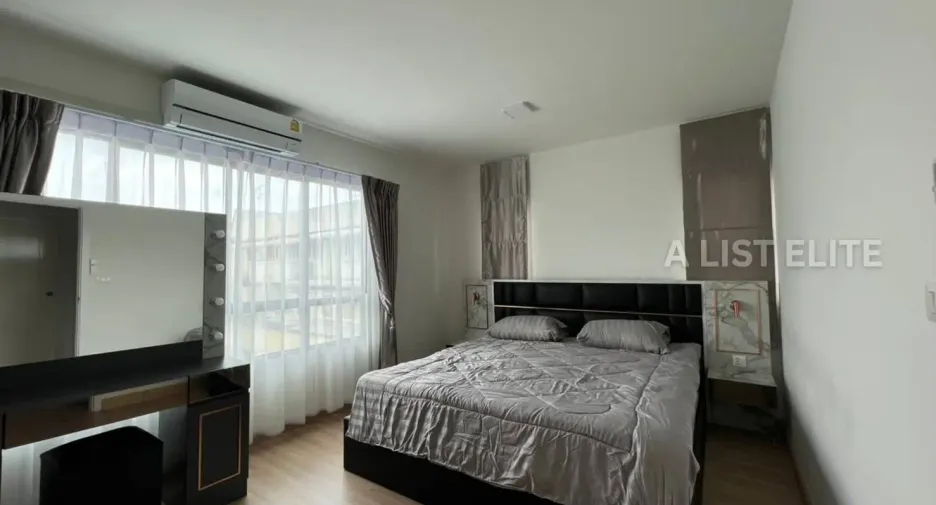 For rent 3 bedrooms house in Mueang Nonthaburi, Nonthaburi