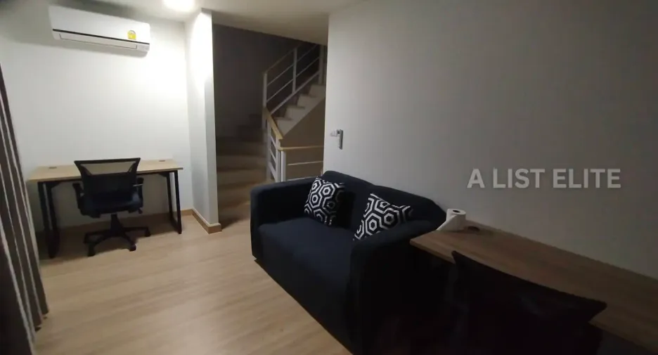 For rent 3 bedrooms house in Mueang Nonthaburi, Nonthaburi