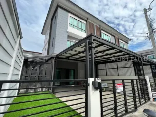 À louer 3 chambres maison à Mueang Nonthaburi, Nonthaburi