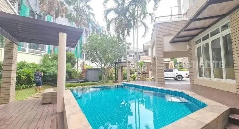 Продажа 2 спальни дом в Na Jomtien, Паттайя