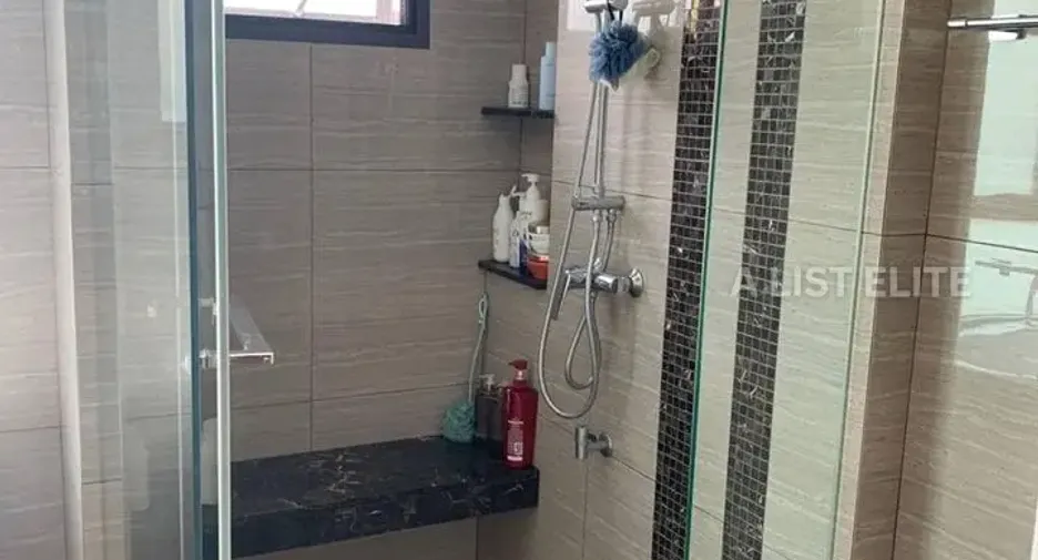 Wohnung zur Miete mit 6 Zimmer in Prawet, Bangkok