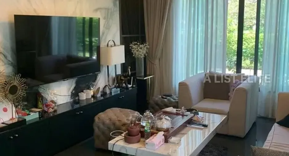 Wohnung zur Miete mit 6 Zimmer in Prawet, Bangkok