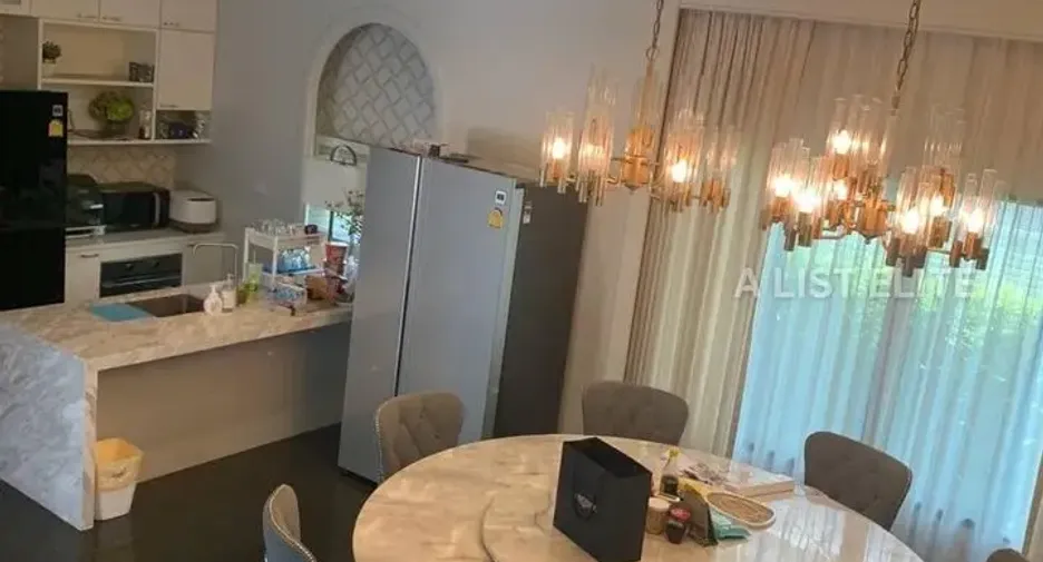 Wohnung zur Miete mit 6 Zimmer in Prawet, Bangkok