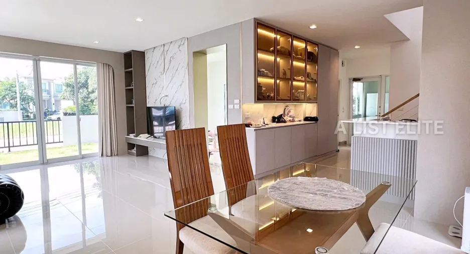 ขาย 4 ห้องนอน บ้านเดี่ยว ใน ปากเกร็ด, นนทบุรี