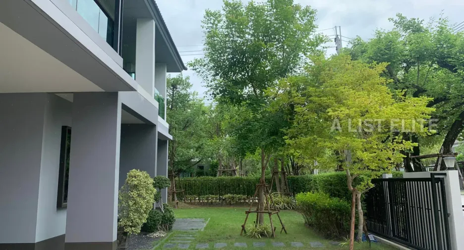 ให้เช่า 4 ห้องนอน บ้านเดี่ยว ใน บางพลี, สมุทรปราการ