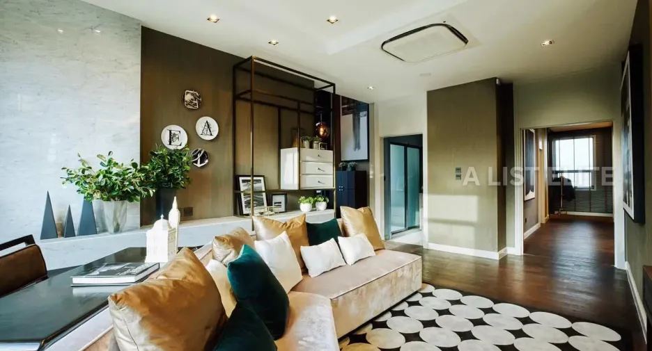 Wohnung zur Miete mit 4 Zimmer in Phra Khanong, Bangkok