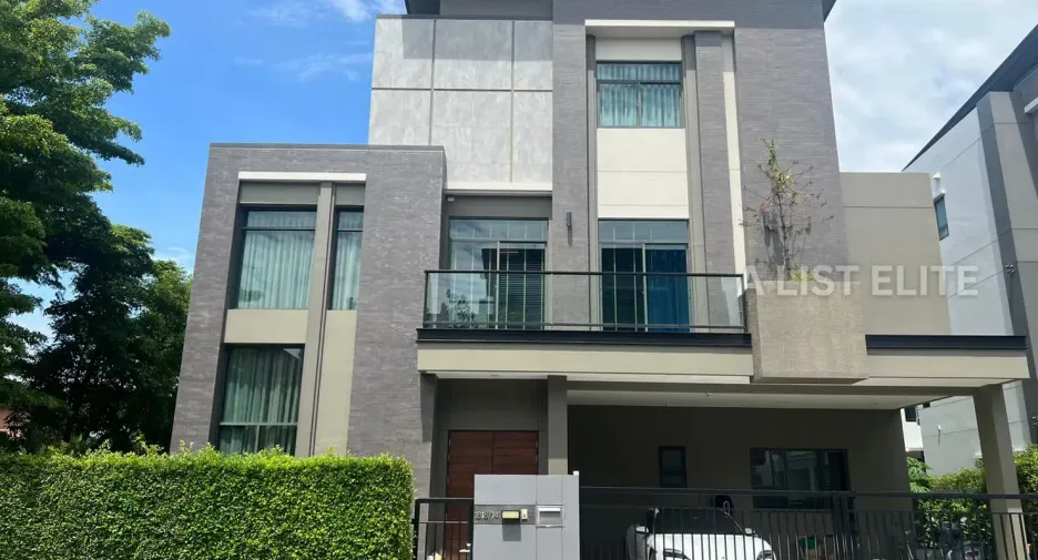 Wohnung zur Miete mit 4 Zimmer in Phra Khanong, Bangkok