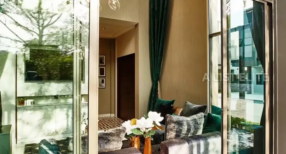 Wohnung zur Miete mit 4 Zimmer in Phra Khanong, Bangkok