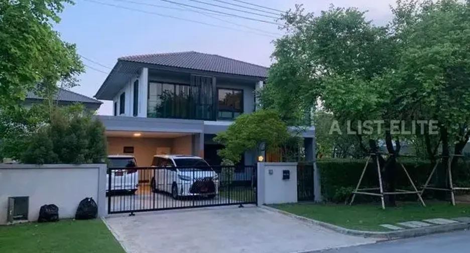 For sale 4 bedrooms condo in Bang Phli, Samut Prakan