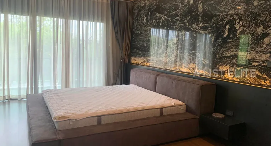 For sale 4 bedrooms condo in Bang Phli, Samut Prakan