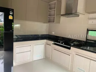 For sale 4 bedrooms condo in Bang Phli, Samut Prakan