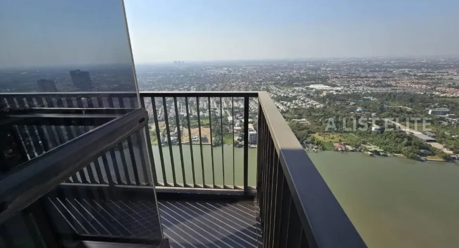 For sale 2 bedrooms condo in Mueang Nonthaburi, Nonthaburi