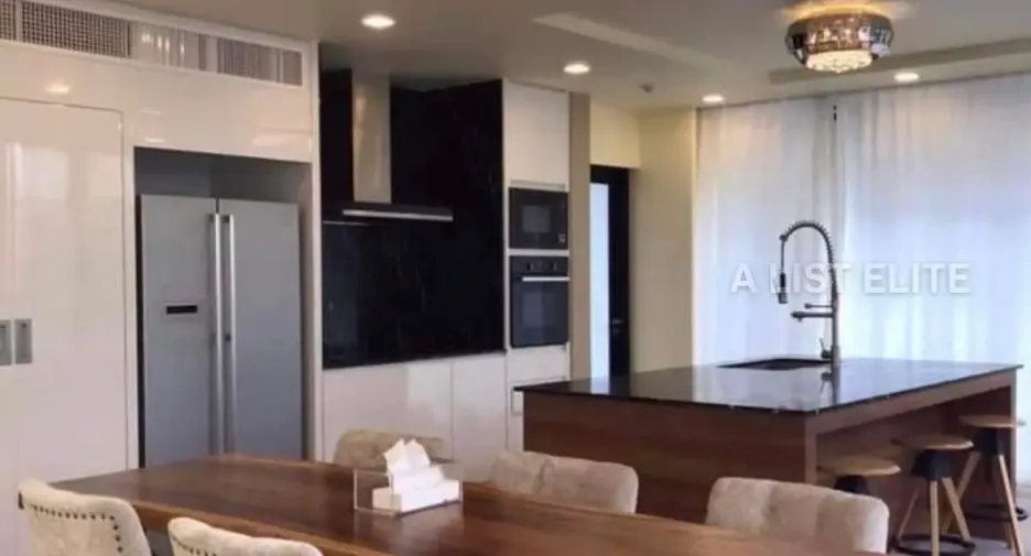 For rent 3 bedrooms condo in Watthana, Bangkok