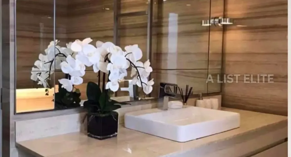 For rent 3 bedrooms condo in Watthana, Bangkok