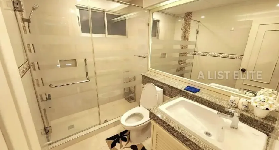 For sale 2 bedrooms condo in Bang Na, Bangkok