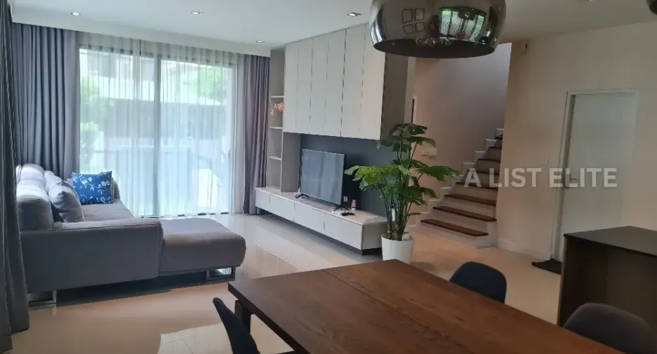 ให้เช่า 4 ห้องนอน บ้านเดี่ยว ใน บางพลี, สมุทรปราการ
