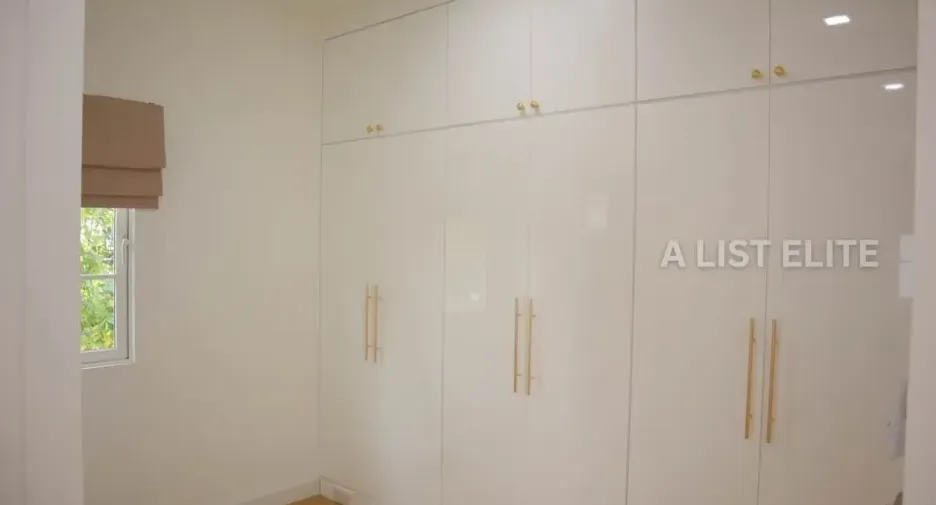 ให้เช่า 3 ห้องนอน บ้านเดี่ยว ใน บางพลี, สมุทรปราการ