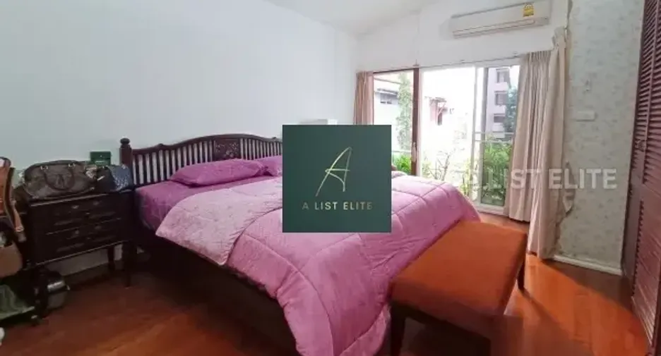 À vendre 4 chambres condo à Khlong Toei, Bangkok