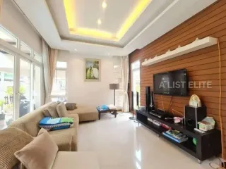 Продажа 2 спальни дом в Na Jomtien, Паттайя