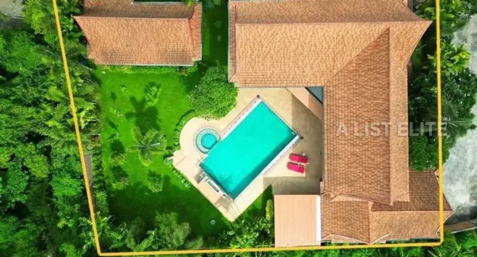 Casa en venta de 5 habitaciones en Bang Lamung, Chonburi