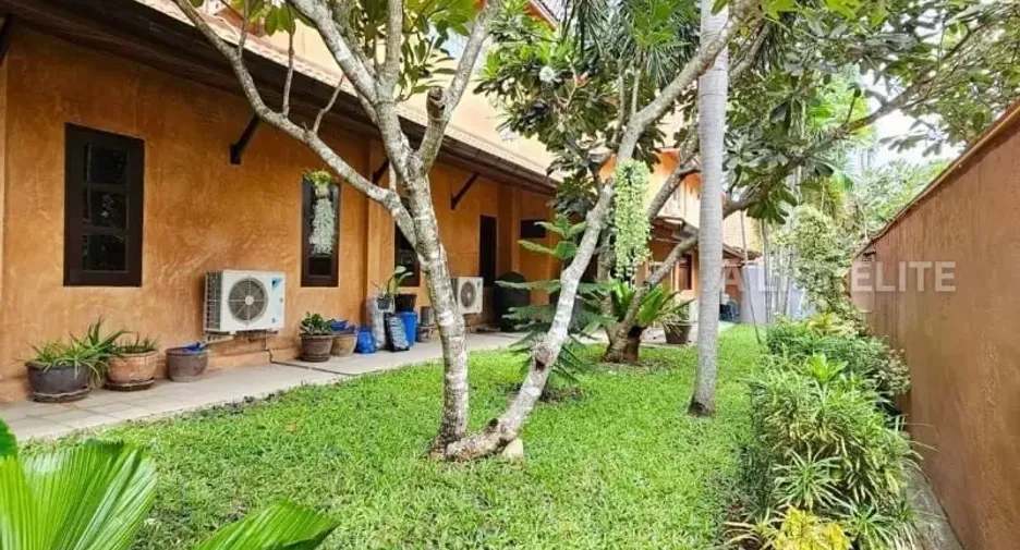 Casa en venta de 5 habitaciones en Bang Lamung, Chonburi