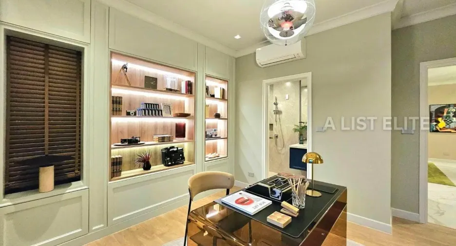 Casa en venta de 4 habitaciones en Bang Phli, Samut Prakan