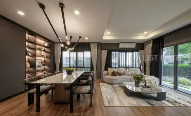 For sale 4 bedrooms house in Bang Phli, Samut Prakan