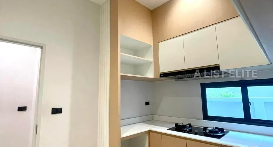 For sale 4 bedrooms house in Bang Kruai, Nonthaburi
