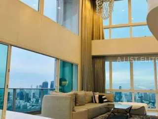 For sale 3 bedrooms condo in Khlong Toei, Bangkok