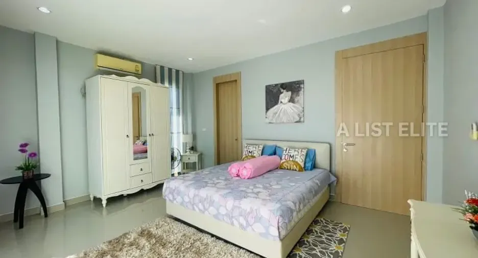 Haus zum Kauf mit 4 Zimmer in Bang Saray, Pattaya