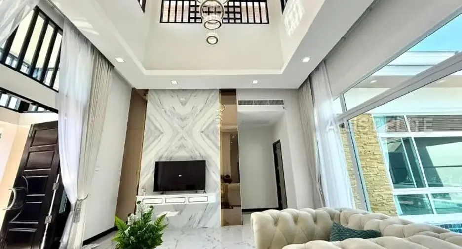 For sale 3 bedrooms house in Bang Lamung, Chonburi