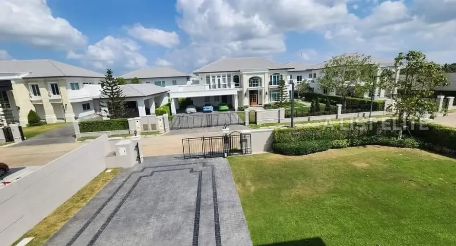 Haus zum Kauf mit 4 Zimmer in Lat Lum Kaeo, Pathum Thani