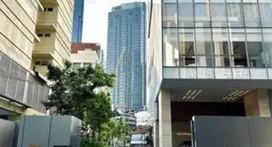 For sale 1 bed condo in Khlong Toei, Bangkok