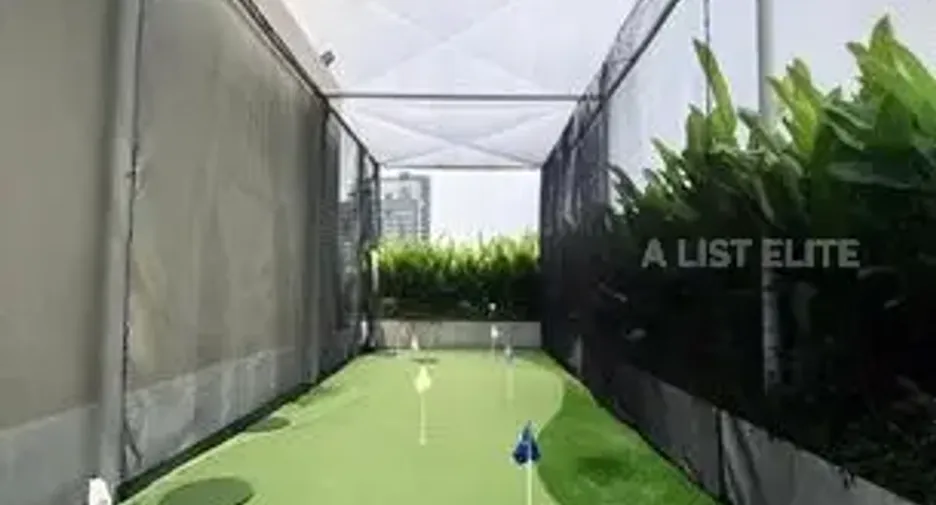 For sale 1 bed condo in Khlong Toei, Bangkok