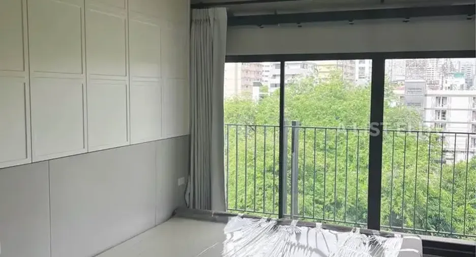 Wohnung zum Kauf mit 1 Zimmer in Pathum Wan, Bangkok