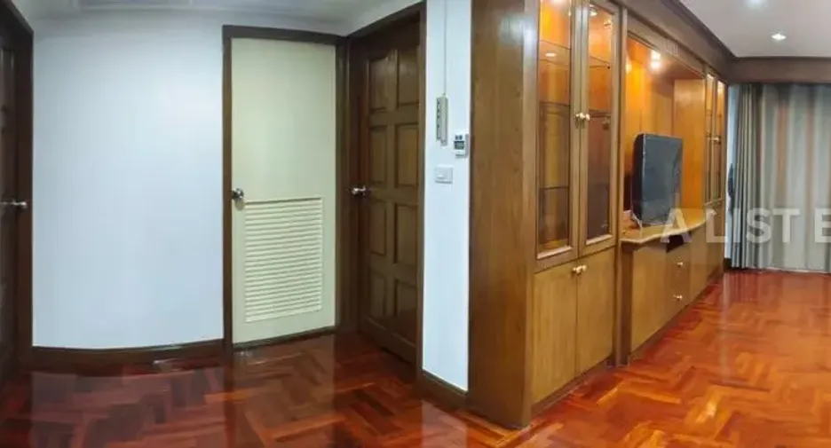 For rent 3 bedrooms house in Mueang Pathum Thani, Pathum Thani