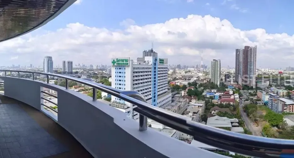 For rent 3 bedrooms house in Mueang Pathum Thani, Pathum Thani