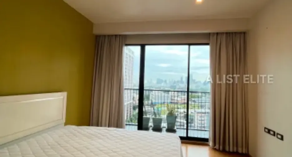 À vendre 1 chambre condo à Phaya Thai, Bangkok