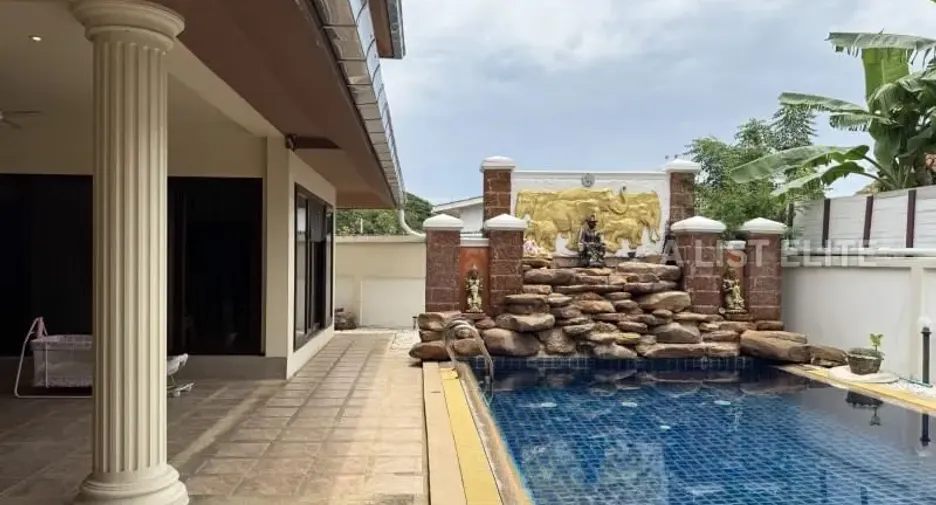 À vendre 4 chambres maison à Jomtien, Pattaya